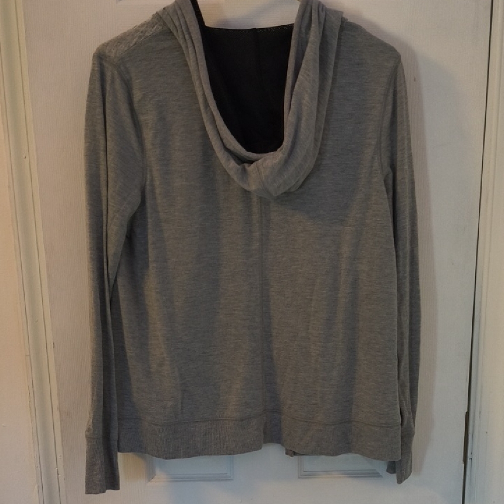 Simply Vera Vera Wang Light Gray Cardigan - Picture 3 of 3